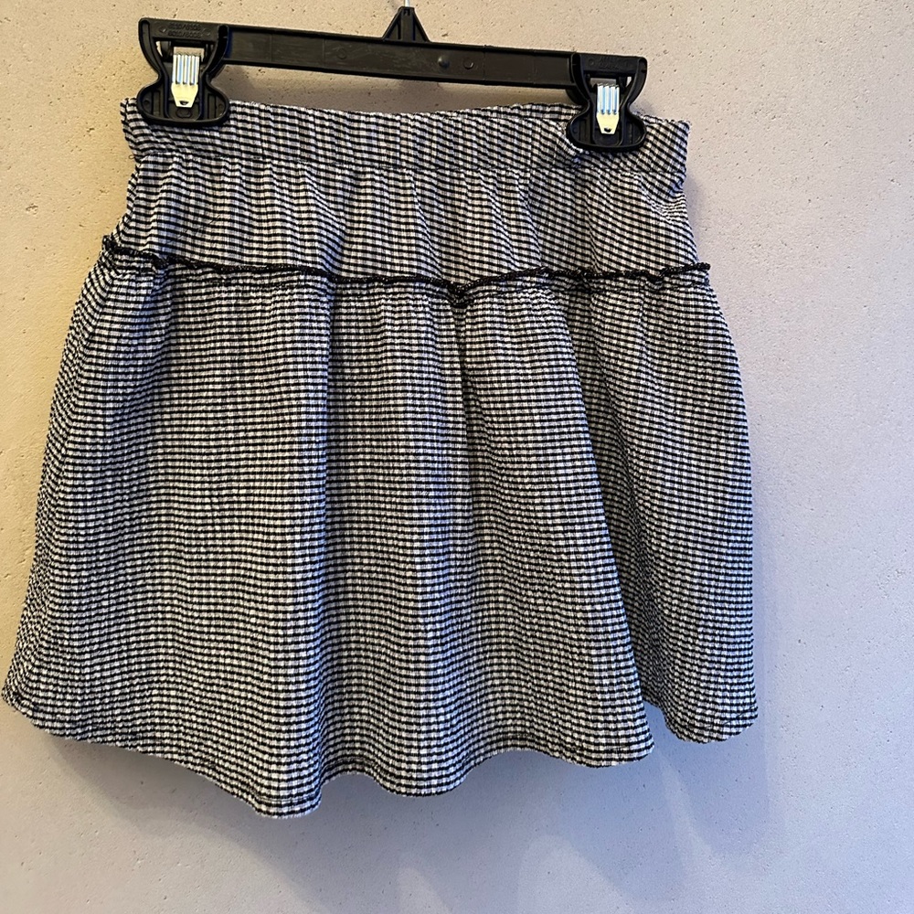 Black and White Zara Skirt